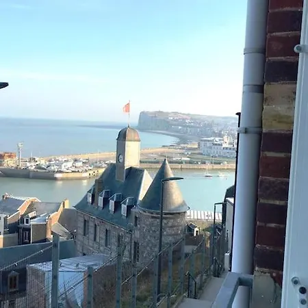 Vue Panoramique Sur La Et Les Falaises *